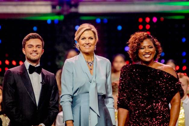 Entertainment Bilder des Tages 14-12-2023 Bussum Queen Maxima at the recordings for the Christmas Music Gala 2023 of the More Music in the Classroom foundation, recorded and broadcast by AVROTROS. Â  Copyright: xPPEx