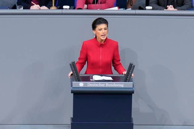 Sitzung des Deutschen Bundestags, Sahra Wagenknecht, BSW Sitzung des Deutschen Bundestags, Sahra Wagenknecht, BSW – Für Vernunft und Gerechtigkeit Berlin Berlin GER *** Session of the German Bundestag, Sahra Wagenknecht, BSW Session of the German Bundestag, Sahra Wagenknecht, BSW - Für Vernunft und Gerechtigkeit Berlin Berlin GER
