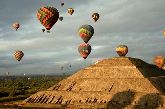 December 16, 2023, Mexico City, Teotihuacan, Mexico: The largest balloon on the entire continent was launched at dawn at the emblematic Archaeological center of the Pyramids of TeotihuacoÂ¡n, in Mexico. TeotihuacoÂ¡n, also known as the land of the Gods, was the landscape to observe from the spectacular flight of one of the largest hot air balloons on the continent..The Mexican company Al Sol Globos started with this gigantic model, the N-500 balloon that will be part of its fleet. Mexico City Mexico - ZUMAn296 20231216_zip_n296_006 Copyright: xJorgexNunezx