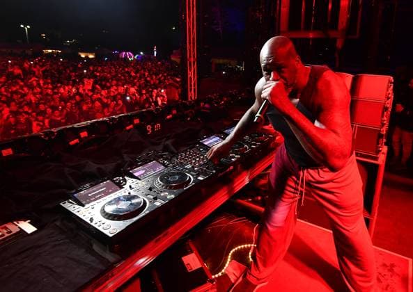 December 16, 2023, Olympic Valley, CA, USA: DJ Diesel - Shaquille O Neal performs during Day 2 of the 2023 Tahoe Live Music Festival at Palisades Tahoe on December 16, 2023 in Olympic Valley, CA. Olympic Valley USA - ZUMAs181 20231216_zea_s181_025 Copyright: ximageSPACEx