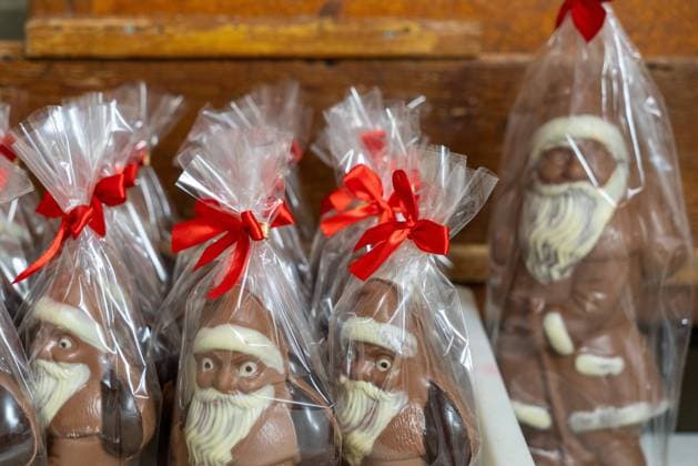 Verkaufsfertige Schokoladen Nikoläuse *** Sale Turnkey Chocolates Nikoläuse 1074705983
