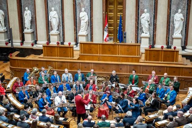 Vienna, Austria 18 December 2023 Austrian Wind Music Association provides musical accompaniment at the Christmas concert in the historic conference hall of the Federal Assembly to mark the focus on volunteering