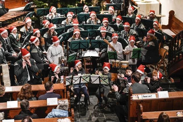 Christmas concert of the Spielmannszug Wertherbruch FOR EDITORIAL PURPOSES ONLY p Christmas concert of the Spielmannszug Wertherbruch in the village church, on Saturday, 23 12 2023 in Hamminkeln Wertherbruch Germany NRW Wertherbruch Copyright MarkusxJoosten Copyright: MarkusxJoosten doc7tdzcsk0ldg1eb6t4p7p ,EDITORIAL USE ONLY Copyright: MarkusxJoosten