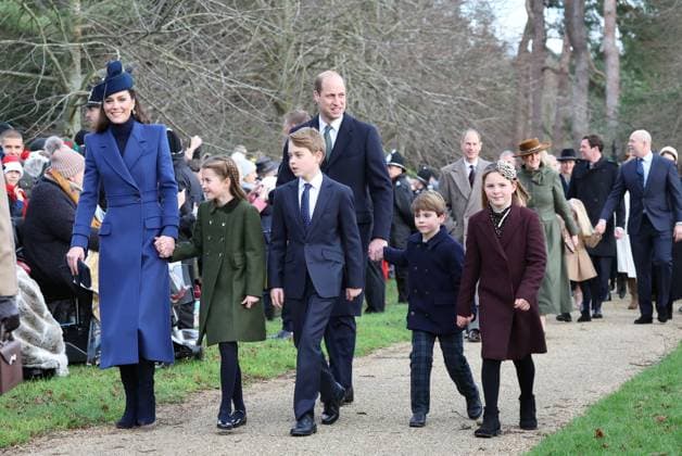 . 25 12 2023. Sandringham , United Kingdom. UK Royals at the Christmas Day church service in Sandringham, United Kingdom. Picture by Stephen Lock i-Images  xStephenxLockx xi-Imagesx IIM-24899-0001