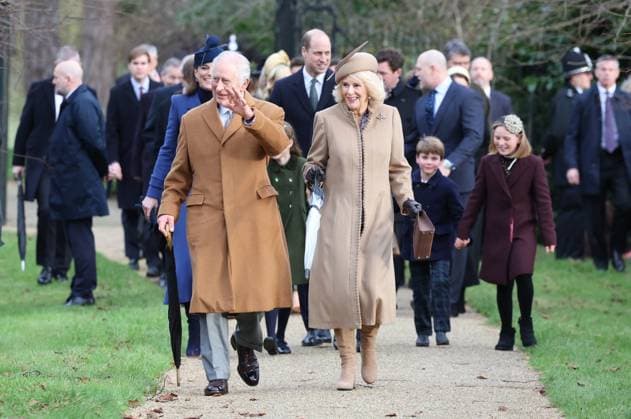 . 25 12 2023. Sandringham , United Kingdom. UK Royals at the Christmas Day church service in Sandringham, United Kingdom. Picture by Stephen Lock i-Images  xStephenxLockx xi-Imagesx IIM-24899-0005