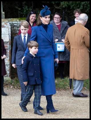 . 25 12 2023. Sandringham , United Kingdom. Kate Middleton, the Princess of Wales ,with her children Prince George and Prince Louis leaving the Christmas Day church service in Sandringham, United Kingdom. Picture by Stephen Lock i-Images  xStephenxLockx xi-Imagesx IIM-24899-0030