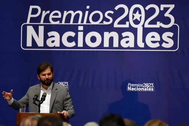 Santiago, December 26, 2023 The President of the Republic, Gabriel Boric, participates in the presentation of the National Awards 2023 Dragomir Yankovic Aton Chile, Santiago Chile Aton Chile Aton 861472  Copyright: DRAGOMIRxYANKOVIC ATONxCHILE