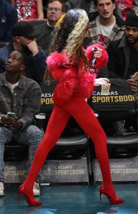 WASHINGTON, D.C. - DECEMBER 26: Winnie Harlow attends the Washington Wizards vs Orlando Game at the Capital One Arena in Washington, D.C. on December 26, 2023. Copyright: xmpi34x