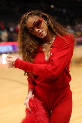 WASHINGTON, D.C. - DECEMBER 26: Winnie Harlow attends the Washington Wizards vs Orlando Game at the Capital One Arena in Washington, D.C. on December 26, 2023. Copyright: xmpi34x