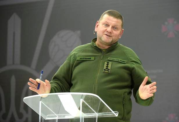 Ukraine Confirms Retreat To Outskirts Of Town Claimed By Moscow Commander-in-Chief of the Armed Forces of Ukraine, General Valerii Zaluzhnyi holds a press conference in Kyiv, capital of Ukraine, December 26, 2023. Ukraine s commander-in-chief said on Tuesday his forces had pulled back to the outskirts of the town of Maryinka, a day after Moscow claimed full control of the key town. Photo by Kaniuka Ruslan Ukrinform ABACAPRESS.COM Kyiv Ukraine  Copyright: xRuslanxKaniuka Ukrinform ABACAx