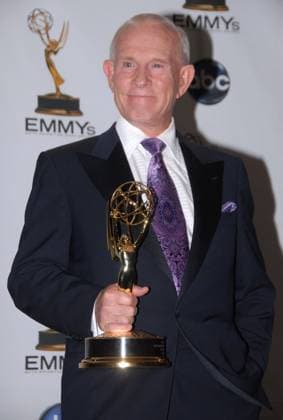 December 27, 2023: Comedian TOM SMOTHERS, who with his brother performed as the singing comedy duo the Smothers Brothers, has died, according to a family statement shared by the National Comedy Center. He was 86. FILE PHOTO SHOT ON: September 21, 2008, Los Angeles, California, USA: Actor comedian TOM SMOTHERS, of the Smothers Brothers, poses in the press room with his Commemorative Emmy during the 60th Primetime Emmy Awards at the Nokia Theatre. Los Angeles USA - ZUMAw38_ 20080922_pj1_w38_1092 Copyright: xGlennxWeinerx