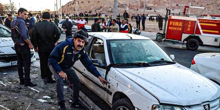 Bilder des Jahres 2024, News 01 Januar News Themen der Woche KW01 News Bilder des Tages January 3, 2024, Kerman, Iran: A view of the scene after explosions at a commemoration ceremony next to the tomb of Iran s Revolutionary Guards chief of foreign operations Iranian General Qasem Soleimani in the Saheb al-Zaman mosque in the southern city of Kerman, Iran, 03 January 2024. On the fourth anniversary of the assassination of Iranian General Qasem Soleimani, two explosions have killed at least 103 people, and another 211 people were wounded near the mausoleum dedicated to him, according to Iranian official television. As part of a ceremony to honor General Soleimani, who was killed in a drone strike in neighboring Iraq in 2020, hundreds of people were on their way towards the grave on 03 January. Kerman Iran - ZUMAi98_ 20240103_zih_i98_022 Copyright: xFarsx