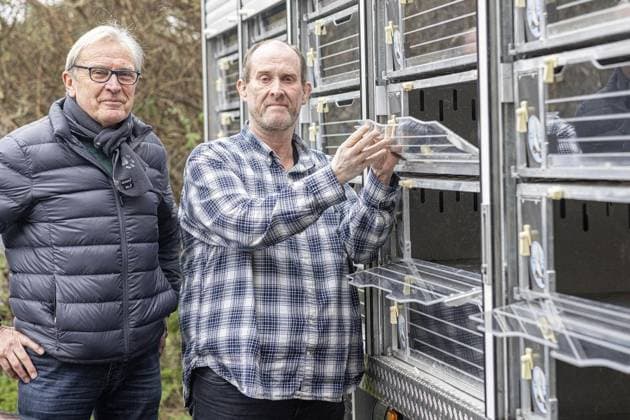 Dinslaken Award ceremony of the Reisevereinigung Dinslaken FOR EDITORIAL PURPOSES ONLY p Karl Heinz Nathofer and Ralf Lisbach show their pigeon car on Saturday, December 16, 2023 at the award ceremony of the pigeon fancier association Reisevereinigung Dinslaken in Dinslaken Dinslaken Copyright KarlxBanski Copyright: KarlxBanski doc7tlgfk2fques3uzifxf ,EDITORIAL USE ONLY Copyright: KarlxBanski