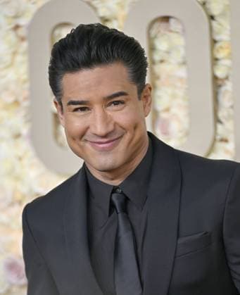 Actor Mario Lopez arrives for the 81st annual Golden Globe Awards at the Beverly Hilton in Beverly Hills, California on Sunday, January 7, 2024.  LAP202401070008 CHRISxCHEW