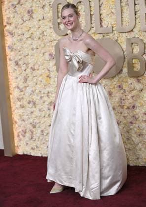 Actress Elle Fanning arrives for the 81st annual Golden Globe Awards at the Beverly Hilton in Beverly Hills, California on Sunday, January 7, 2024.  LAP202401070025 CHRISxCHEW