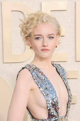 RECORD DATE NOT STATED Julia Garner at arrivals, 81st Annual Golden Globe Awards, Beverly Hilton Hotel, Beverly Hills, CA, United States, January 7, 2024. (Photo by: Elizabeth Goodenough Everett Collection) PUBLICATIONXNOTxINxCANxCHNxFRAxITAxJPNxNORxPOLxRUSxESPxUKxUSA