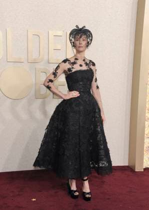 RECORD DATE NOT STATED Rosamund Pike at arrivals, 81st Annual Golden Globe Awards, Beverly Hilton Hotel, Beverly Hills, CA, United States, January 7, 2024. (Photo by: Elizabeth Goodenough Everett Collection) PUBLICATIONXNOTxINxCANxCHNxFRAxITAxJPNxNORxPOLxRUSxESPxUKxUSA