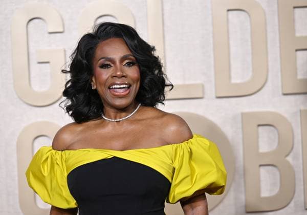 Actress Sheryl Lee Ralph arrives for the 81st annual Golden Globe Awards at the Beverly Hilton in Beverly Hills, California on Sunday, January 7, 2024.  LAP202401070199 CHRISxCHEW