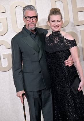 (L-R) Alan Ruck and Mireille Enos arrive for the 81st annual Golden Globe Awards at the Beverly Hilton in Beverly Hills, California on Sunday, January 7, 2024.  LAP202401070203 CHRISxCHEW