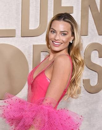 January 7, 2024, Beverly Hills, CA, USA: Margot Robbie attends the 81st Annual Golden Globe Awards at The Beverly Hilton on January 07, 2024 in Beverly Hills, California. Beverly Hills USA - ZUMAs181 20240107_zea_s181_048 Copyright: xCxFlaniganx