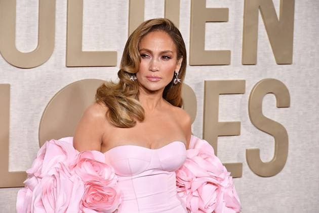 January 7, 2024, Beverly Hills, CA, USA: Jennifer Lopez attends the 81st Annual Golden Globe Awards at The Beverly Hilton on January 07, 2024 in Beverly Hills, California. Beverly Hills USA - ZUMAs181 20240107_zea_s181_083 Copyright: xCxFlaniganx