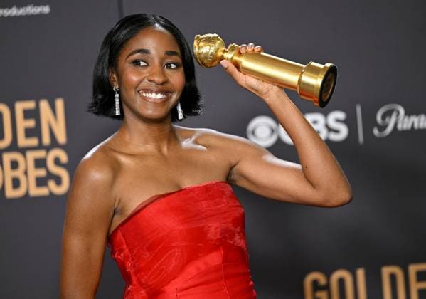 Ayo Edebiri appears backstage after winning the award for Best Performance by a Female Actor in a Television Series ? Musical or Comedy award for The Bear during the 81st annual Golden Globe Awards at the Beverly Hilton in Beverly Hills, California on Sunday, January 7, 2024.  LAP202401070250 CHRISxCHEW