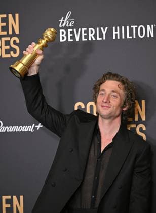 Jeremy Allen White appears backstage after winning the award for Best Performance by a Male Actor in a Television Series ? Musical or Comedy award for The Bear during the 81st annual Golden Globe Awards at the Beverly Hilton in Beverly Hills, California on Sunday, January 7, 2024.  LAP202401070254 CHRISxCHEW