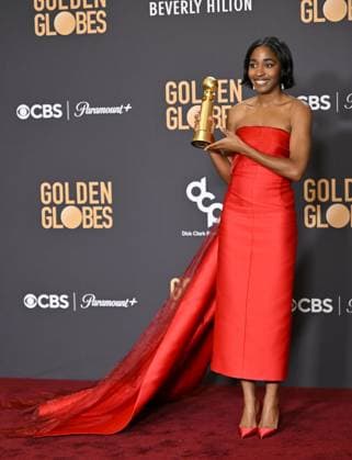 Ayo Edebiri appears backstage after winning the award for Best Performance by a Female Actor in a Television Series ? Musical or Comedy award for The Bear during the 81st annual Golden Globe Awards at the Beverly Hilton in Beverly Hills, California on Sunday, January 7, 2024.  LAP202401070247 CHRISxCHEW