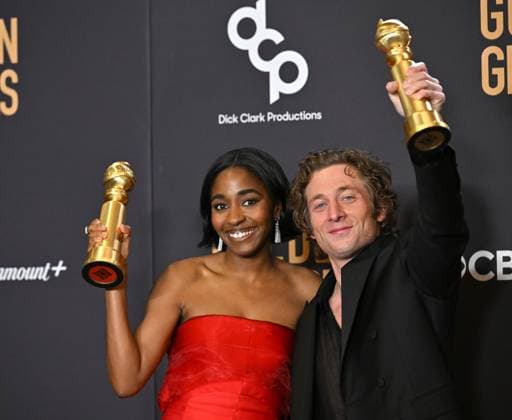 Ayo Edebiri and Jeremy Allen White appear backstage after winning the award for Best Performance in a Television Series ? Musical or Comedy award for The Bear during the 81st annual Golden Globe Awards at the Beverly Hilton in Beverly Hills, California on Sunday, January 7, 2024.  LAP202401070252 CHRISxCHEW
