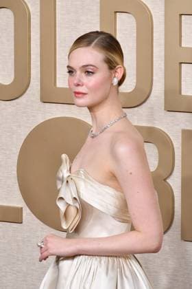 January 7, 2024, Beverly Hills, CA, USA: Elle Fanning attends the 81st Annual Golden Globe Awards at The Beverly Hilton on January 07, 2024 in Beverly Hills, California. Beverly Hills USA - ZUMAs181 20240107_zea_s181_258 Copyright: xCxFlaniganx