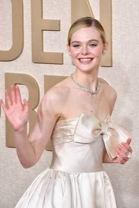January 7, 2024, Beverly Hills, CA, USA: Elle Fanning attends the 81st Annual Golden Globe Awards at The Beverly Hilton on January 07, 2024 in Beverly Hills, California. Beverly Hills USA - ZUMAs181 20240107_zea_s181_259 Copyright: xCxFlaniganx