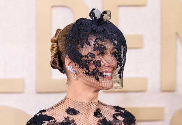 January 7, 2024, Beverly Hills, California, USA: Rosamund Pike on the red carpet of the 81st Annual Golden Globe Awards on Sunday January 7, 2024 at the Beverly Hilton Hotel in Beverly Hills, California. JAVIER ROJAS PI Beverly Hills USA - ZUMAp124 20240107_zaa_p124_093 Copyright: xJavierxRojasx