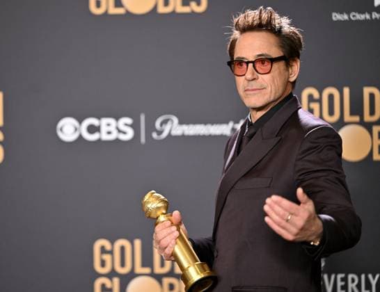 Robert Downey Jr., winner of the Best Performance by a Male Actor in a Supporting Role in any Motion Picture award for Oppenheimer, during the 81st annual Golden Globe Awards at the Beverly Hilton in Beverly Hills, California on Sunday, January 7, 2024.  LAP202401070322 CHRISxCHEW
