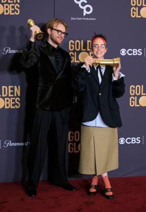 January 7, 2024, Beverly Hills, California, USA: Finneas and Billie Eilish (L-R) in the press room of the 81st Annual Golden Globe Awards on Sunday January 7, 2024 at The Beverly Hilton Hotel in Beverly Hills, California. ARIANA RUIZ PI Beverly Hills USA - ZUMAp124 20240107_zaa_p124_098 Copyright: xArianaxRuizx