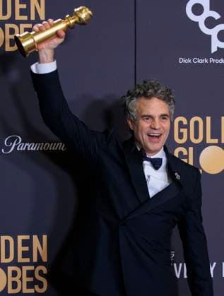 January 7, 2024, Beverly Hills, California, USA: Mark Ruffalo in the press room of the 81st Annual Golden Globe Awards on Sunday January 7, 2024 at The Beverly Hilton Hotel in Beverly Hills, California. ARIANA RUIZ PI Beverly Hills USA - ZUMAp124 20240107_zaa_p124_104 Copyright: xArianaxRuizx