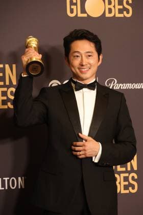 January 7, 2024, Beverly Hills, CA, USA: Steven Yeun, winner of the Best Performance in a Limited Series, Anthology Series, or Motion Picture Made for Television award for Beef poses in the press room during the 81st Annual Golden Globe Awards at The Beverly Hilton on January 07, 2024 in Beverly Hills, California. Beverly Hills USA - ZUMAs181 20240107_zea_s181_285 Copyright: xCraSHx