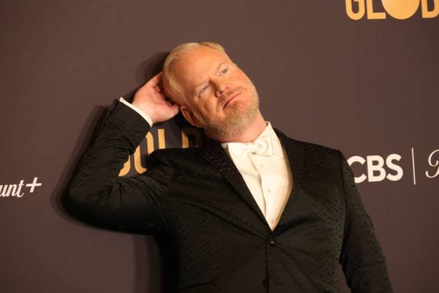 January 7, 2024, Beverly Hills, CA, USA: Jim Gaffigan poses in the press room during the 81st Annual Golden Globe Awards at The Beverly Hilton on January 07, 2024 in Beverly Hills, California. Beverly Hills USA - ZUMAs181 20240107_zea_s181_292 Copyright: xCraSHx