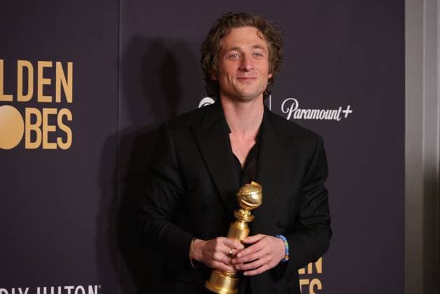 January 7, 2024, Beverly Hills, CA, USA: Jeremy Allen White, winner of the Best Performance by a Male Actor in a Television Series Ã¢â‚¬ Musical or Comedy award for The Bear, poses in the press room during the 81st Annual Golden Globe Awards at The Beverly Hilton on January 07, 2024 in Beverly Hills, California. Beverly Hills USA - ZUMAs181 20240107_zea_s181_325 Copyright: xCraSHx