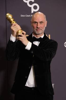January 7, 2024, Beverly Hills, CA, USA: Jesse Armstrong, winner of the Best Television Series - Drama for Succession, poses in the press room during the 81st Annual Golden Globe Awards at The Beverly Hilton on January 07, 2024 in Beverly Hills, California. Beverly Hills USA - ZUMAs181 20240107_zea_s181_355 Copyright: xCraSHx