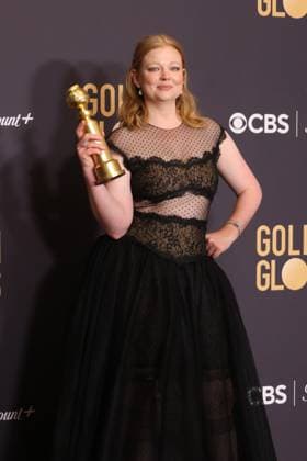 January 7, 2024, Beverly Hills, CA, USA: Sarah Snook, winner of the Best Performance by an Actress in a Television Series, Drama award for Succession poses in the press room during the 81st Annual Golden Globe Awards at The Beverly Hilton on January 07, 2024 in Beverly Hills, California. Beverly Hills USA - ZUMAs181 20240107_zea_s181_365 Copyright: xCraSHx