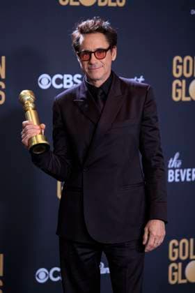January 7, 2024, Beverly Hills, California, USA: Robert Downey Jr. in the press room of the 81st Annual Golden Globe Awards on Sunday January 7, 2024 at The Beverly Hilton Hotel in Beverly Hills, California. ARIANA RUIZ PI Beverly Hills USA - ZUMAp124 20240107_zaa_p124_122 Copyright: xArianaxRuizx