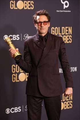 January 7, 2024, Beverly Hills, CA, USA: Robert Downey Jr., winner of the Best Performance by a Male Actor in a Supporting Role in any Motion Picture award for Oppenheimer, poses in the press room during the 81st Annual Golden Globe Awards at The Beverly Hilton on January 07, 2024 in Beverly Hills, California. Beverly Hills USA - ZUMAs181 20240107_zea_s181_406 Copyright: xCraSHx