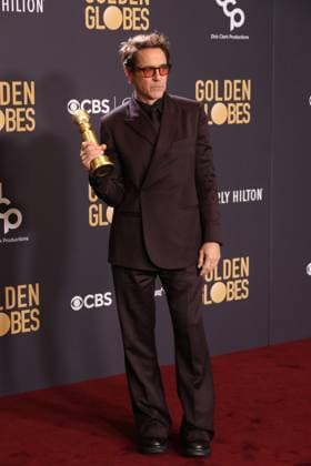 January 7, 2024, Beverly Hills, CA, USA: Robert Downey Jr., winner of the Best Performance by a Male Actor in a Supporting Role in any Motion Picture award for Oppenheimer, poses in the press room during the 81st Annual Golden Globe Awards at The Beverly Hilton on January 07, 2024 in Beverly Hills, California. Beverly Hills USA - ZUMAs181 20240107_zea_s181_410 Copyright: xCraSHx