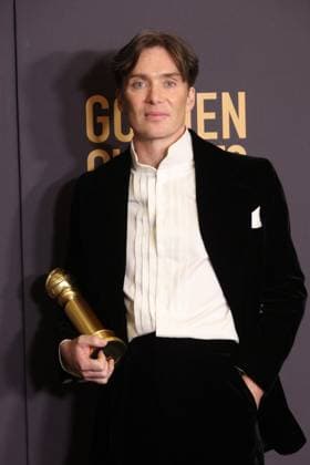 January 7, 2024, Beverly Hills, CA, USA: Cillian Murphy, winner of the Best Performance by an Actor in a Motion Picture, Drama award for Oppenheimer poses in the press room during the 81st Annual Golden Globe Awards at The Beverly Hilton on January 07, 2024 in Beverly Hills, California. Beverly Hills USA - ZUMAs181 20240107_zea_s181_419 Copyright: xCraSHx