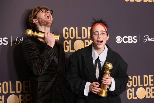 January 7, 2024, Beverly Hills, CA, USA: Billie Eilish, winners of the Best Original Song - Motion Picture award for What Was I Made For? pose in the press room during the 81st Annual Golden Globe Awards at The Beverly Hilton on January 07, 2024 in Beverly Hills, California. Beverly Hills USA - ZUMAs181 20240107_zea_s181_426 Copyright: xCraSHx