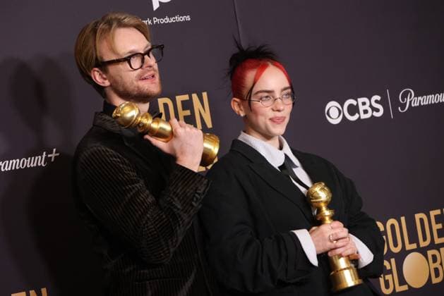 January 7, 2024, Beverly Hills, CA, USA: Billie Eilish, winners of the Best Original Song - Motion Picture award for What Was I Made For? pose in the press room during the 81st Annual Golden Globe Awards at The Beverly Hilton on January 07, 2024 in Beverly Hills, California. Beverly Hills USA - ZUMAs181 20240107_zea_s181_431 Copyright: xCraSHx