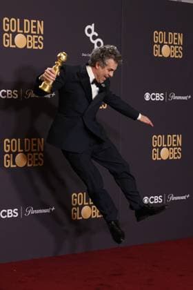 January 7, 2024, Beverly Hills, CA, USA: Mark Ruffalo, winner of the Best Motion Picture - Musical or Comedy award for Poor Things, poses in the press room during the 81st Annual Golden Globe Awards at The Beverly Hilton on January 07, 2024 in Beverly Hills, California. Beverly Hills USA - ZUMAs181 20240107_zea_s181_451 Copyright: xCraSHx