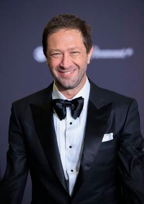 January 7, 2024, Beverly Hills, California, USA: Ebon Moss-Bachrach in the press room of the 81st Annual Golden Globe Awards on Sunday January 7, 2024 at The Beverly Hilton Hotel in Beverly Hills, California. ARIANA RUIZ PI Beverly Hills USA - ZUMAp124 20240107_zaa_p124_140 Copyright: xArianaxRuizx