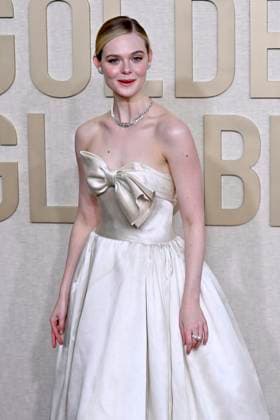 Elle Fanning at the 81 Golden Globe Awards at the Beverly Hilton Hotel Beverly Hills, 07 01 2024 Foto:xJ.xBlocx xFuturexImagex globes_2024_4115