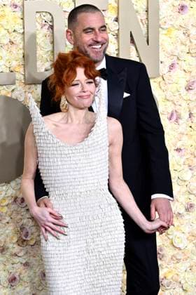 Natasha Lyonne and Bryn Mooser at the 81 Golden Globe Awards at the Beverly Hilton Hotel Beverly Hills, 07 01 2024 Foto:xJ.xBlocx xFuturexImagex globes_2024_4153